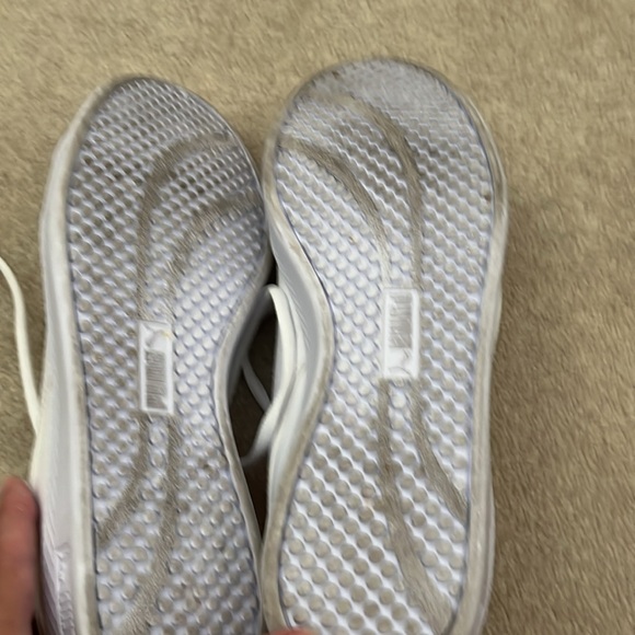 Puma Smash V2 Leather Sneaker - Picture 3 of 5